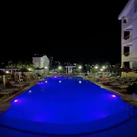 Imperial Hotel 4*