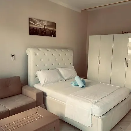 Imperial Hotel 4*