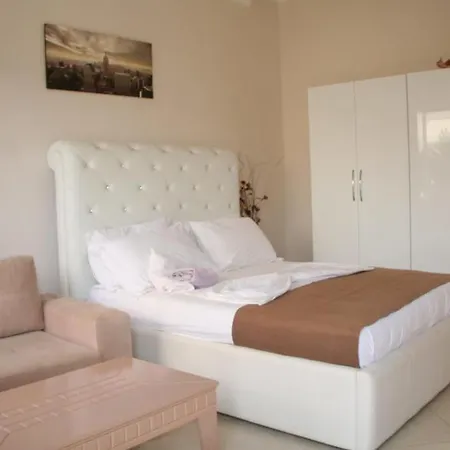 Imperial Hotel 4*